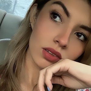 Meet your Posher, Aracely